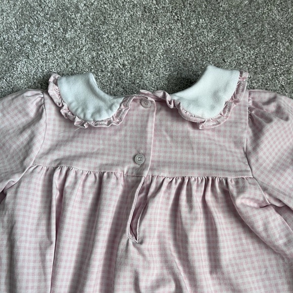 Collared Set with Monogram “M” - Picture 4 of 4